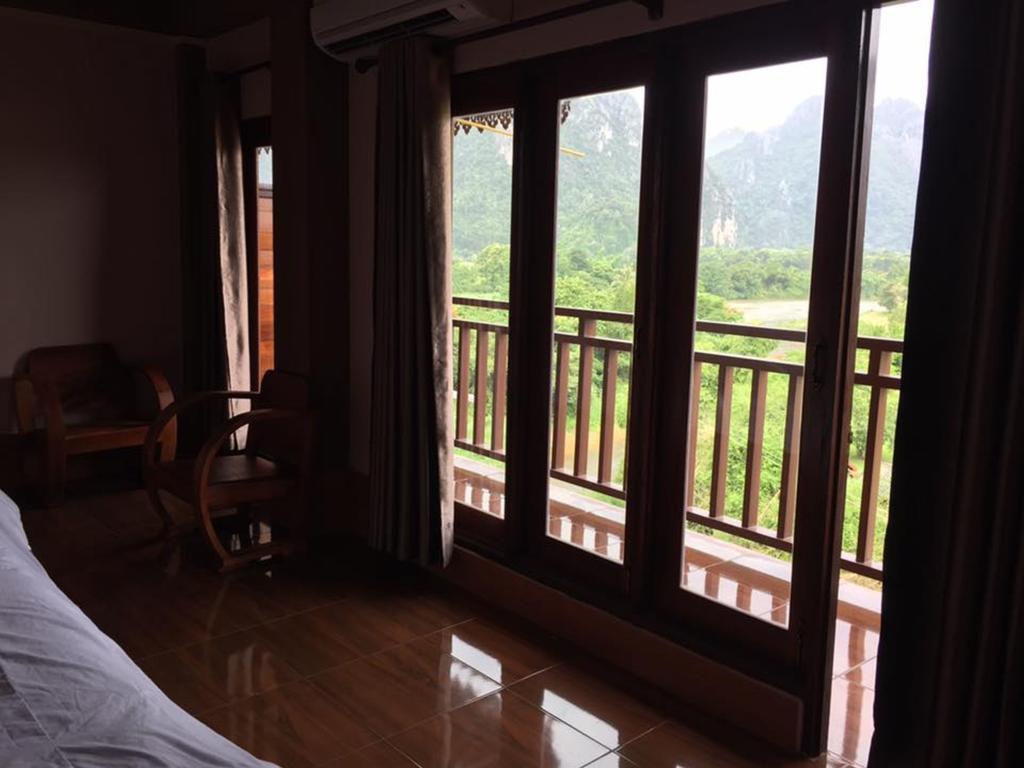 Happy River View Hotel Vang Vieng Exterior foto